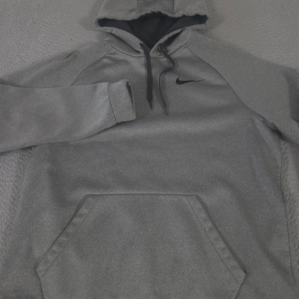 Nike Hoodie Mens Large Gray Therma Dri-FIT Pullover Performance Swoosh Logo